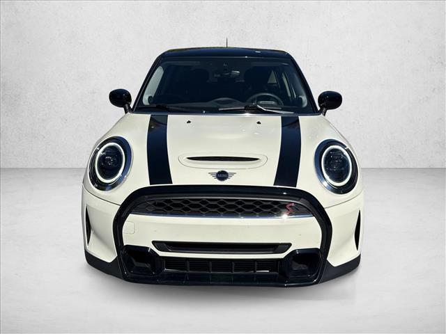 2023 Mini Cooper Hardtop S 4 Door photo 2