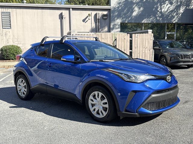 2020 Toyota C-HR LE photo 2
