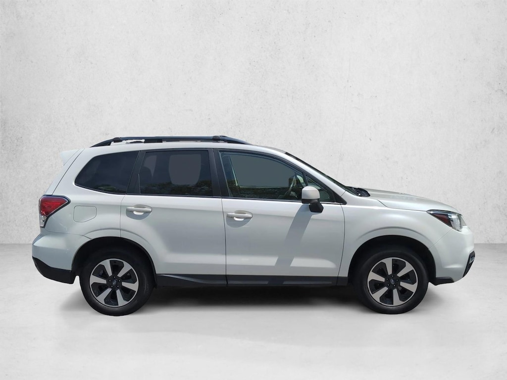 Used 2017 Subaru Forester Premium Sport Utility