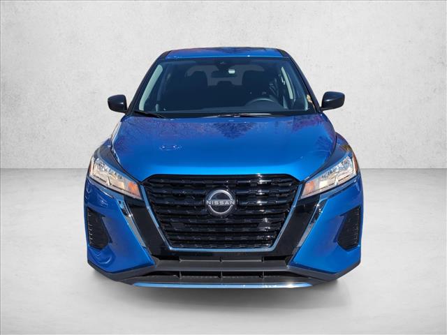 2024 Nissan Kicks S photo 2