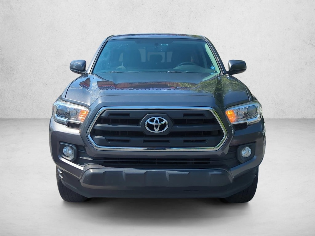 Used 2017 Toyota Tacoma SR5 Crew Cab Pickup