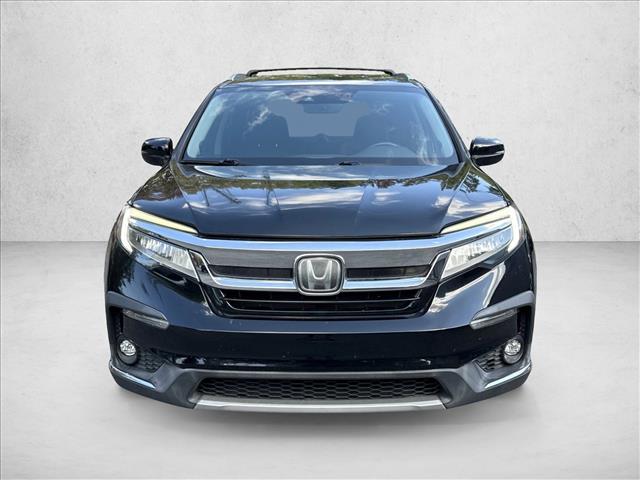 2019 Honda Pilot Touring photo 2