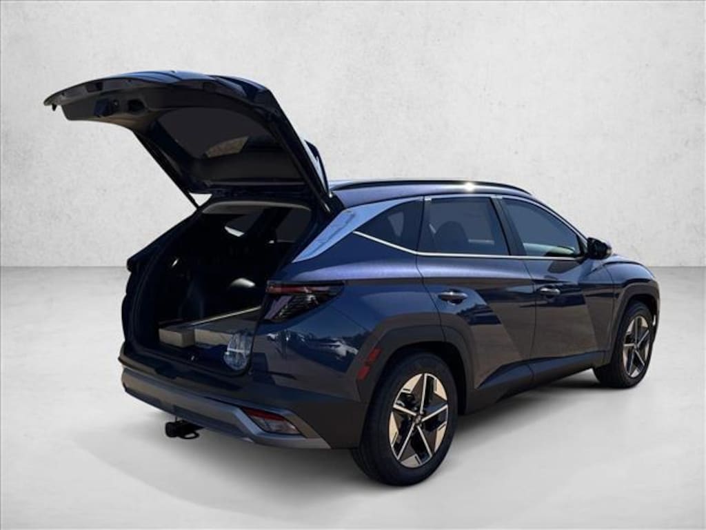 New 2026 Hyundai Tucson SEL Premium FWD Sport Utility