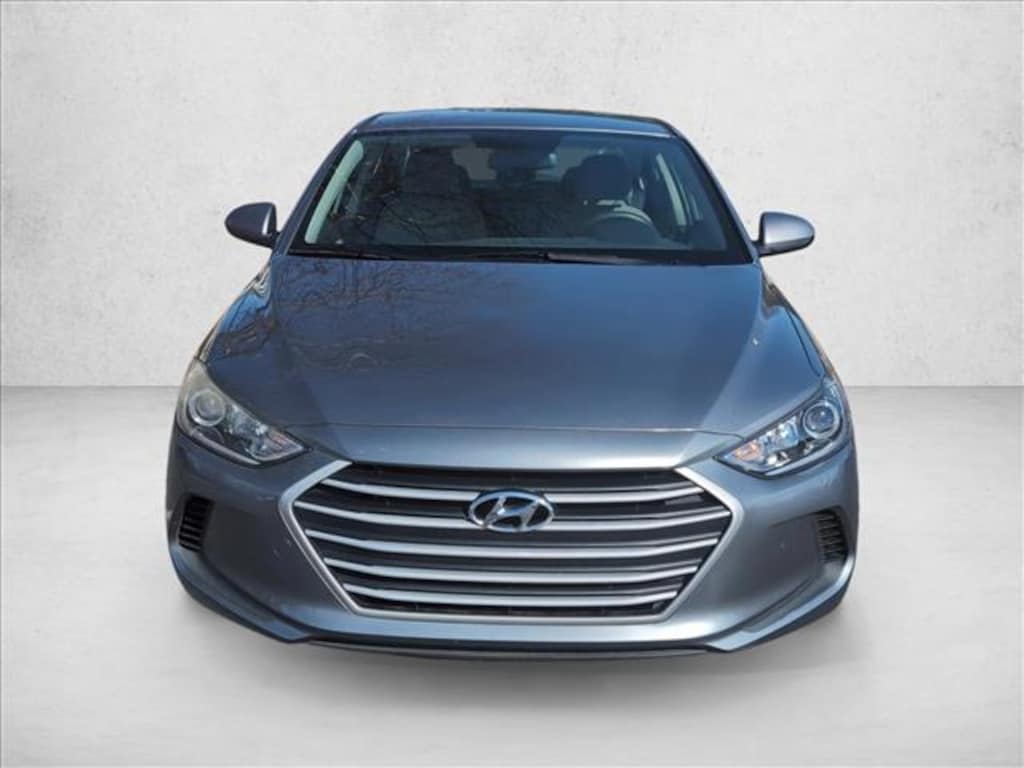 Used 2018 Hyundai Elantra SEL 4dr Car