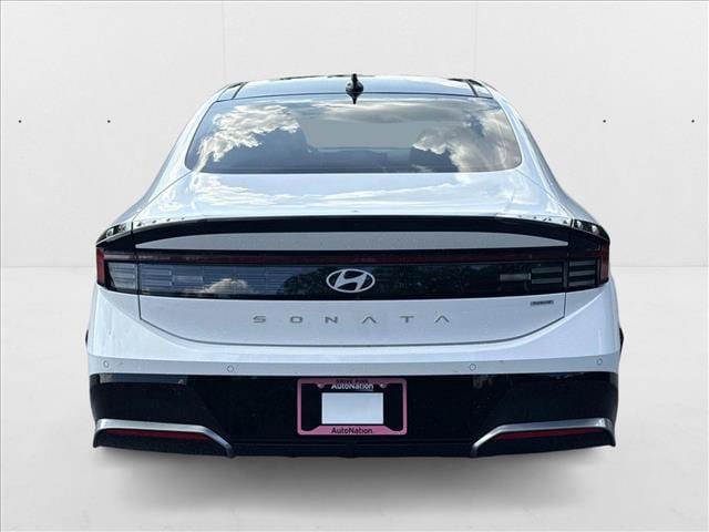 2025 Hyundai Sonata Hybrid Limited - Photo 8