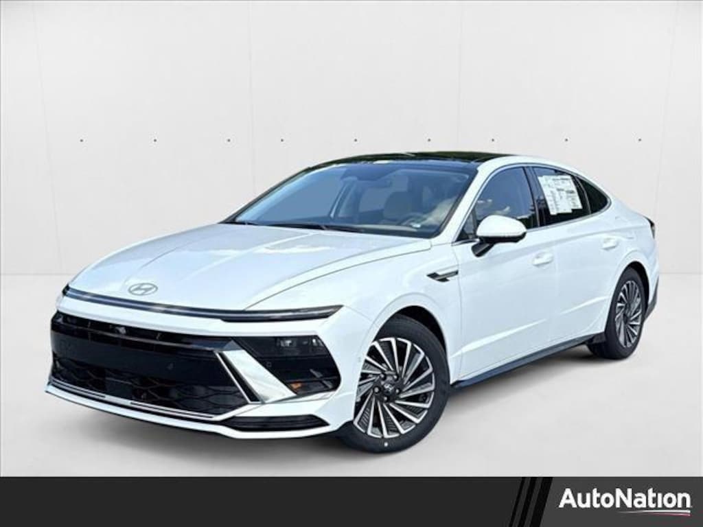 New 2025 Hyundai Sonata Hybrid Limited 4dr Car