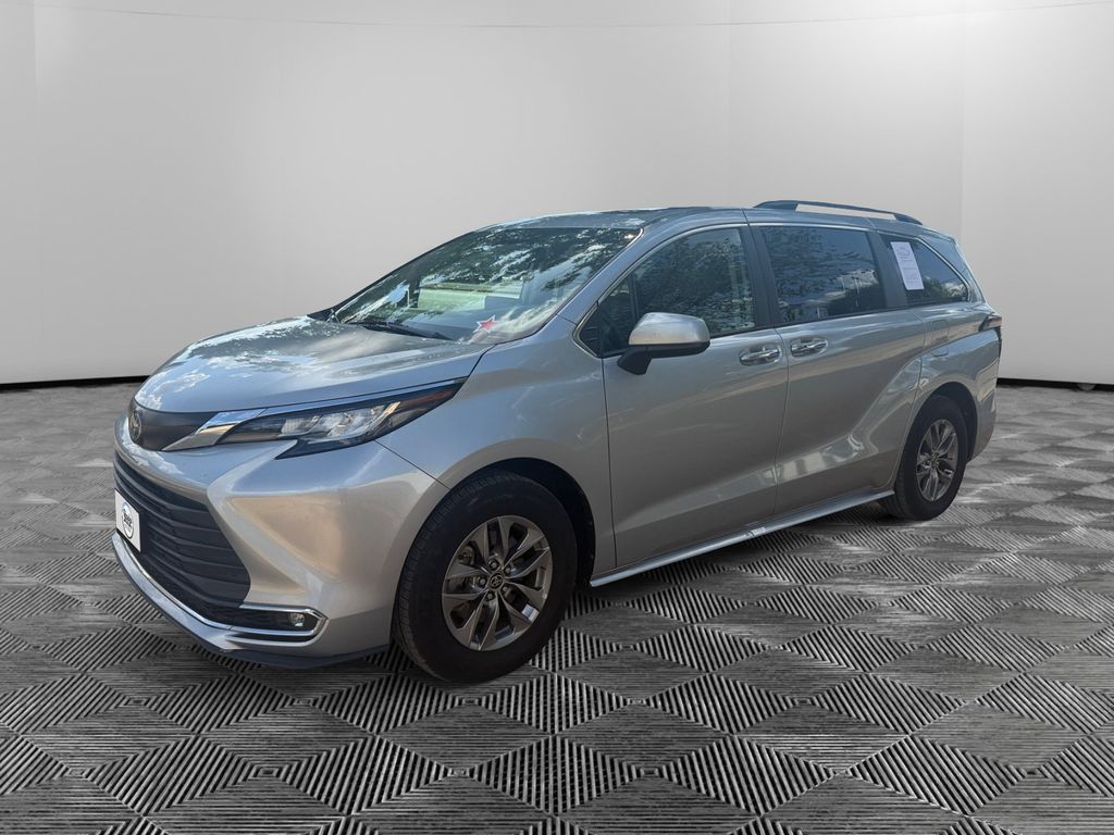 2023 Toyota Sienna