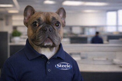 Staff member Baxter from ID_783828