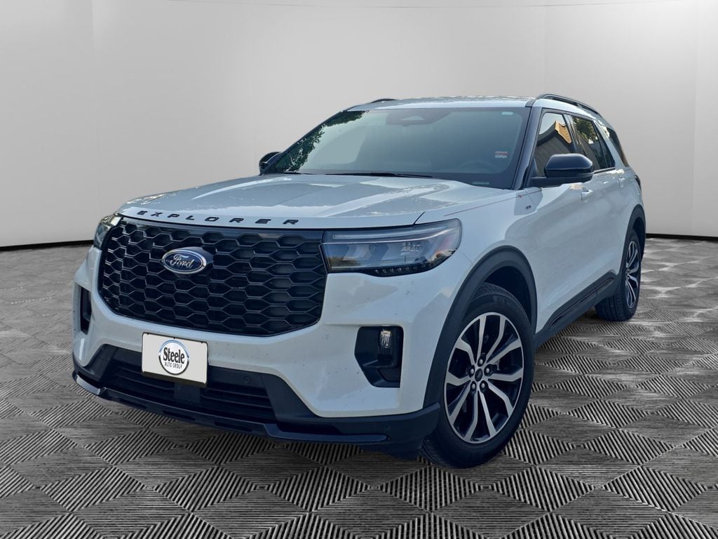 Used 2025 Ford Explorer ST-Line SUV