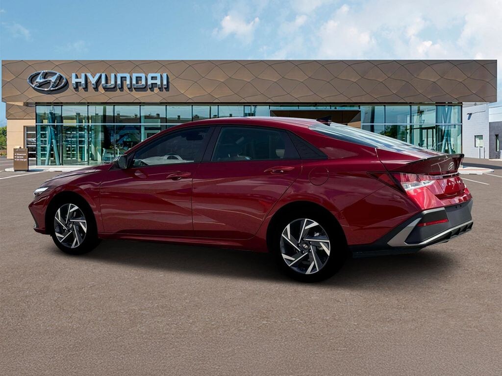 Certified 2025 Hyundai Elantra SEL Sport Sedan
