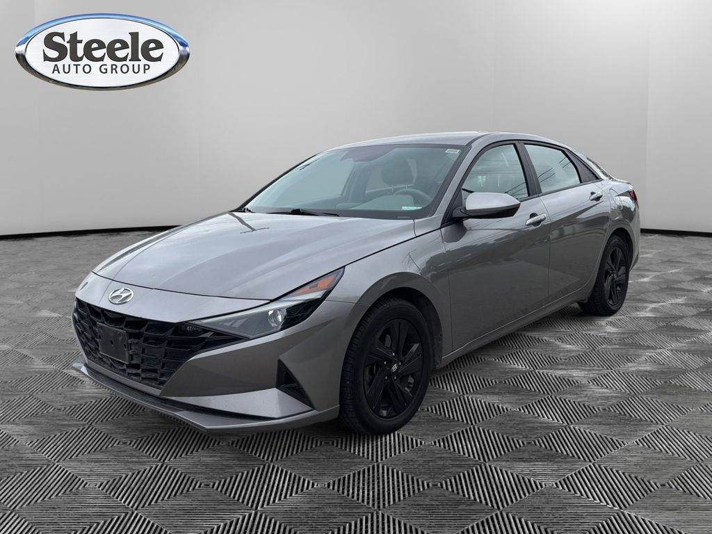 2023 Hyundai Elantra Sedan 