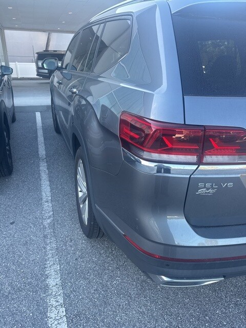 2021 Volkswagen Atlas V6 SEL photo 3