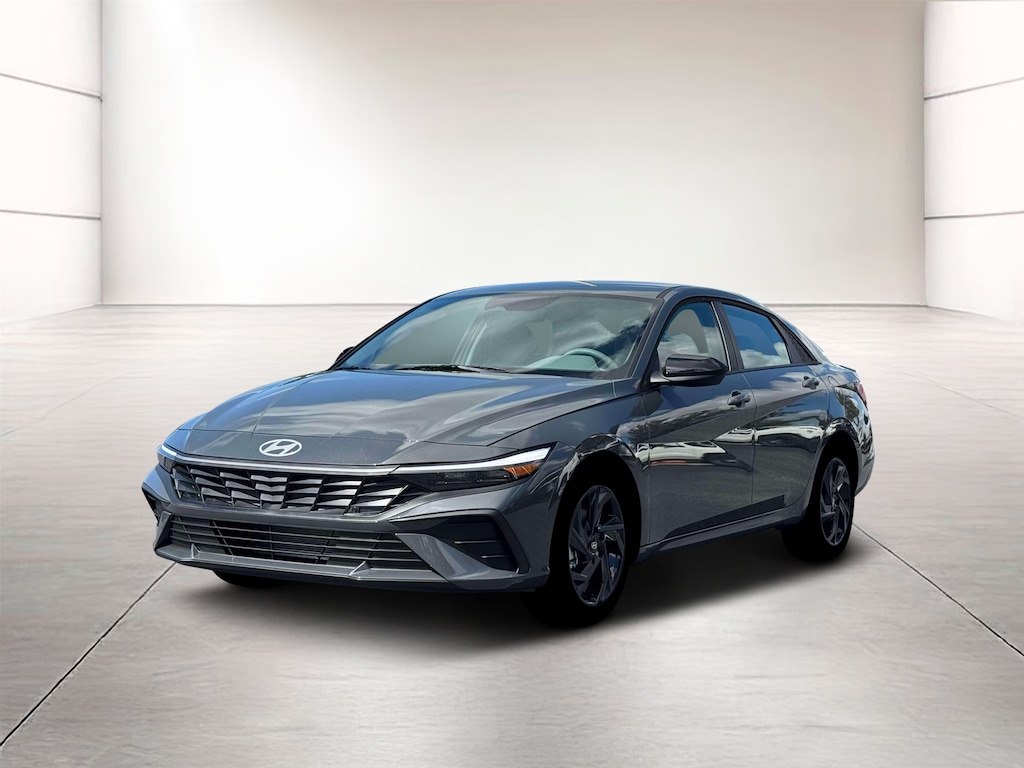 New 2026 Hyundai Elantra SEL Sport Sedan