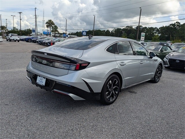 2024 Hyundai Sonata SEL photo 4