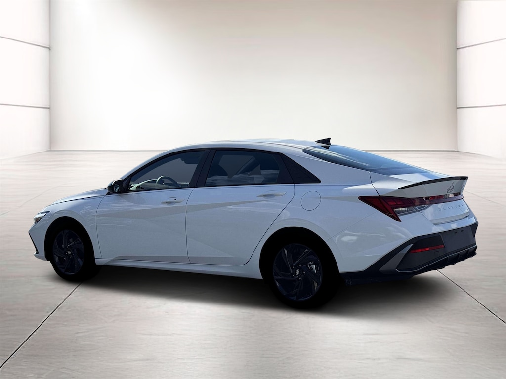 New 2026 Hyundai Elantra HEV SEL Sport Sedan
