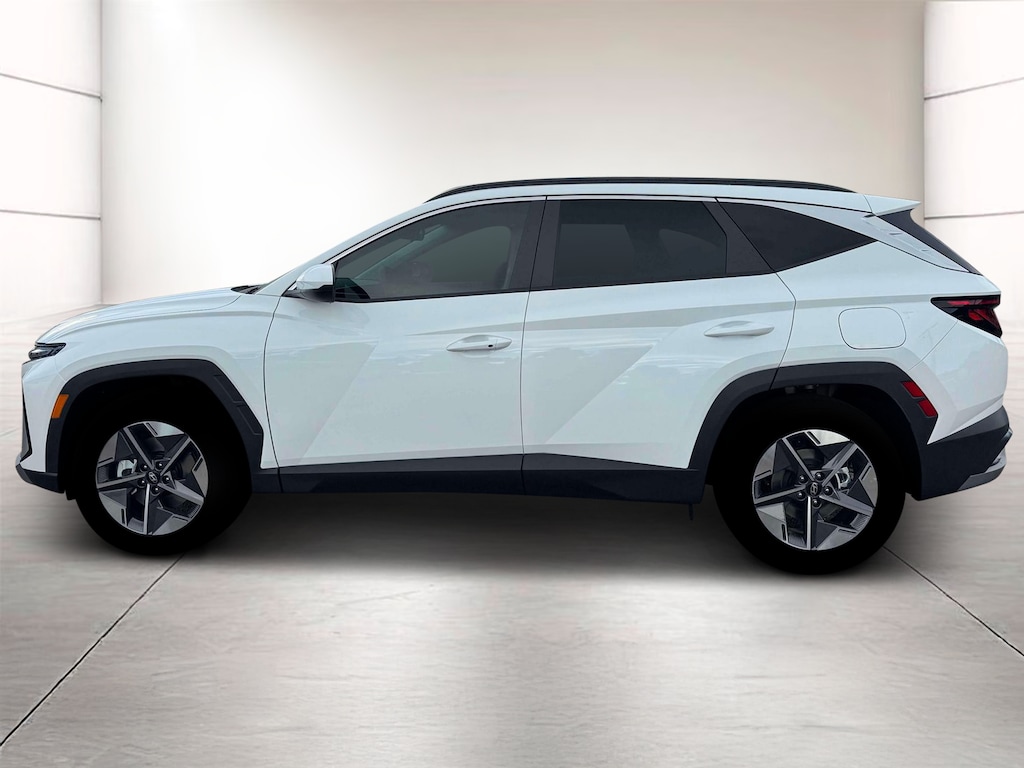 New 2026 Hyundai Tucson SEL FWD SUV