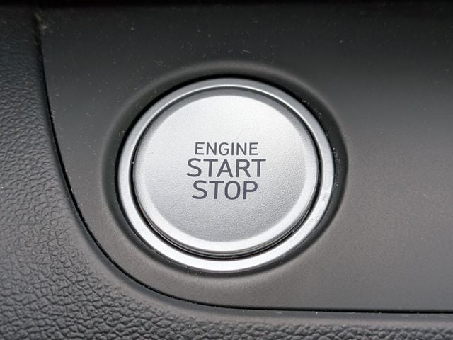 2025 Hyundai Elantra SEL - Photo 28