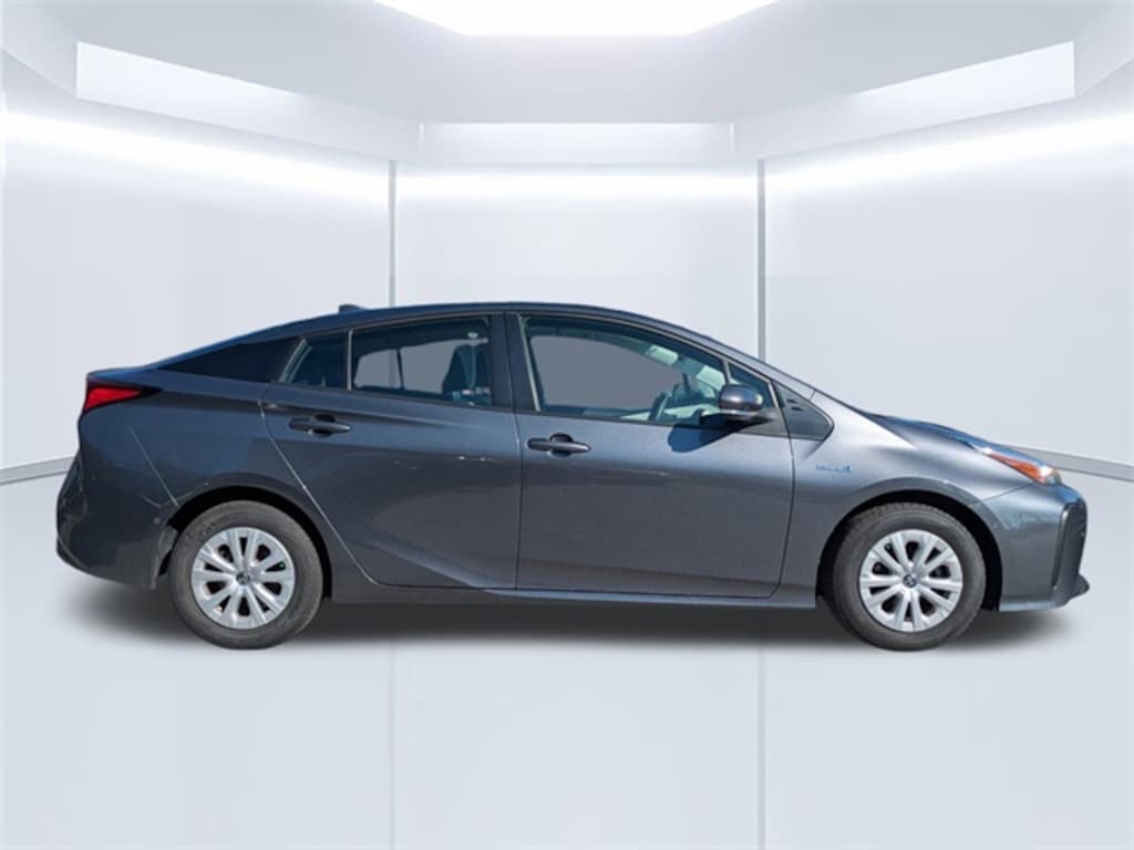 Used 2022 Toyota Prius Hatchback