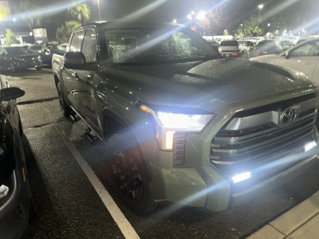 Used 2022 Toyota Tundra SR5 3.5L V6 Truck CrewMax