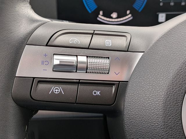 2025 Hyundai Kona SEL - Photo 25