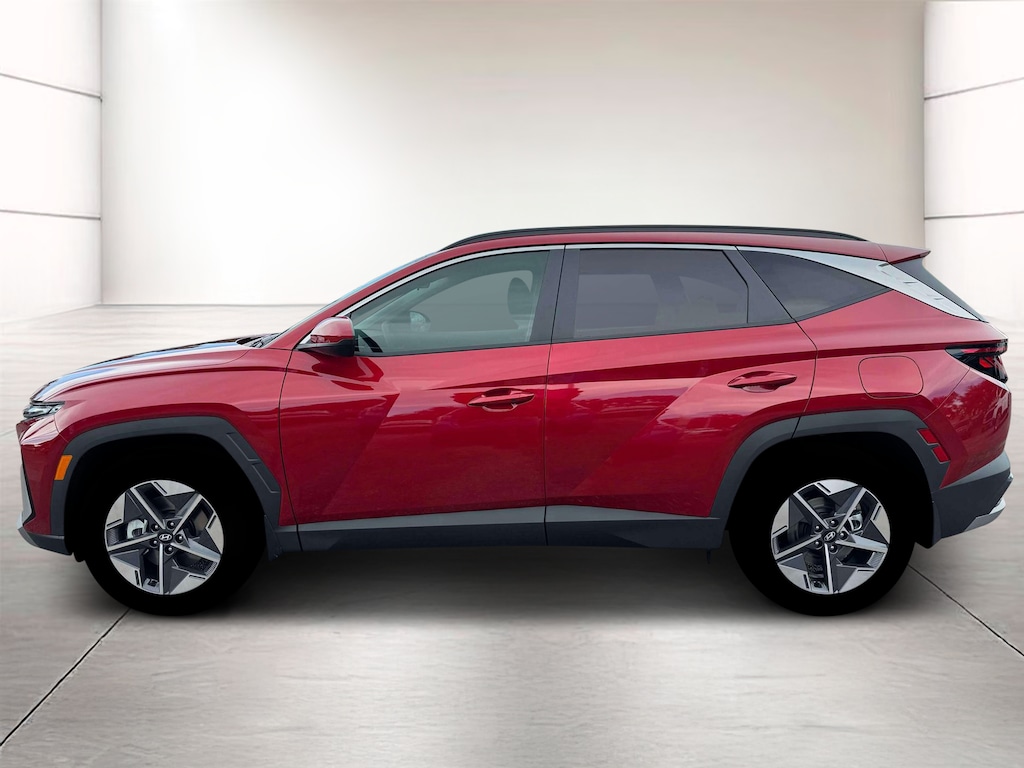 New 2026 Hyundai Tucson SEL FWD SUV