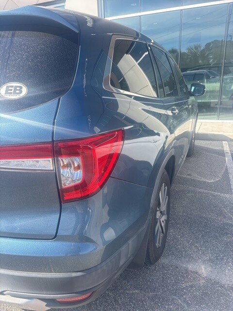 2020 Honda Pilot EX-L photo 3