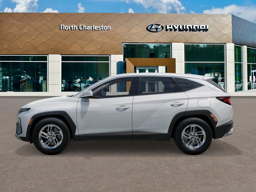 New 2026 Hyundai Tucson SE FWD SUV