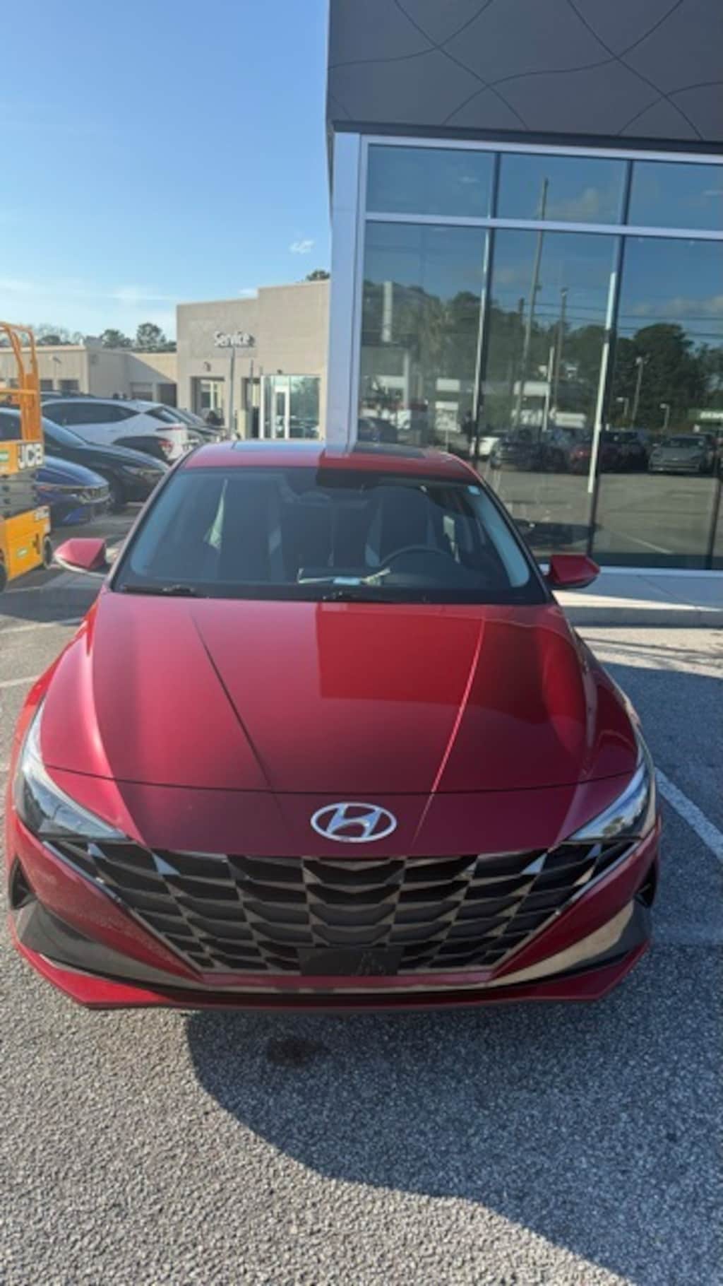 Used 2023 Hyundai Elantra Limited Sedan