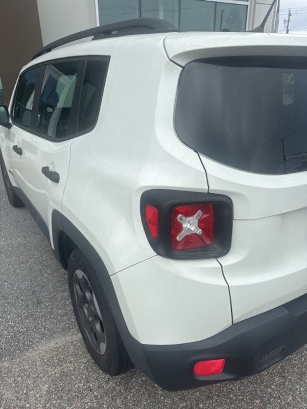 Used 2015 Jeep Renegade Sport FWD SUV