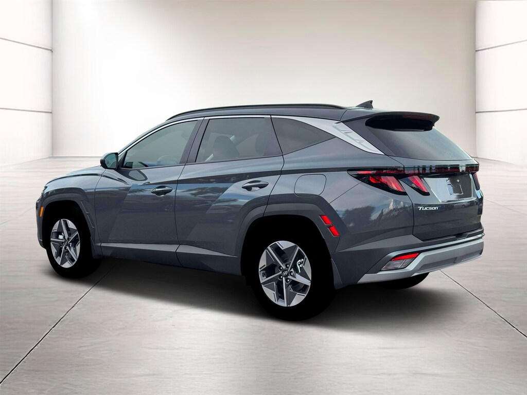 New 2026 Hyundai Tucson SEL FWD SUV