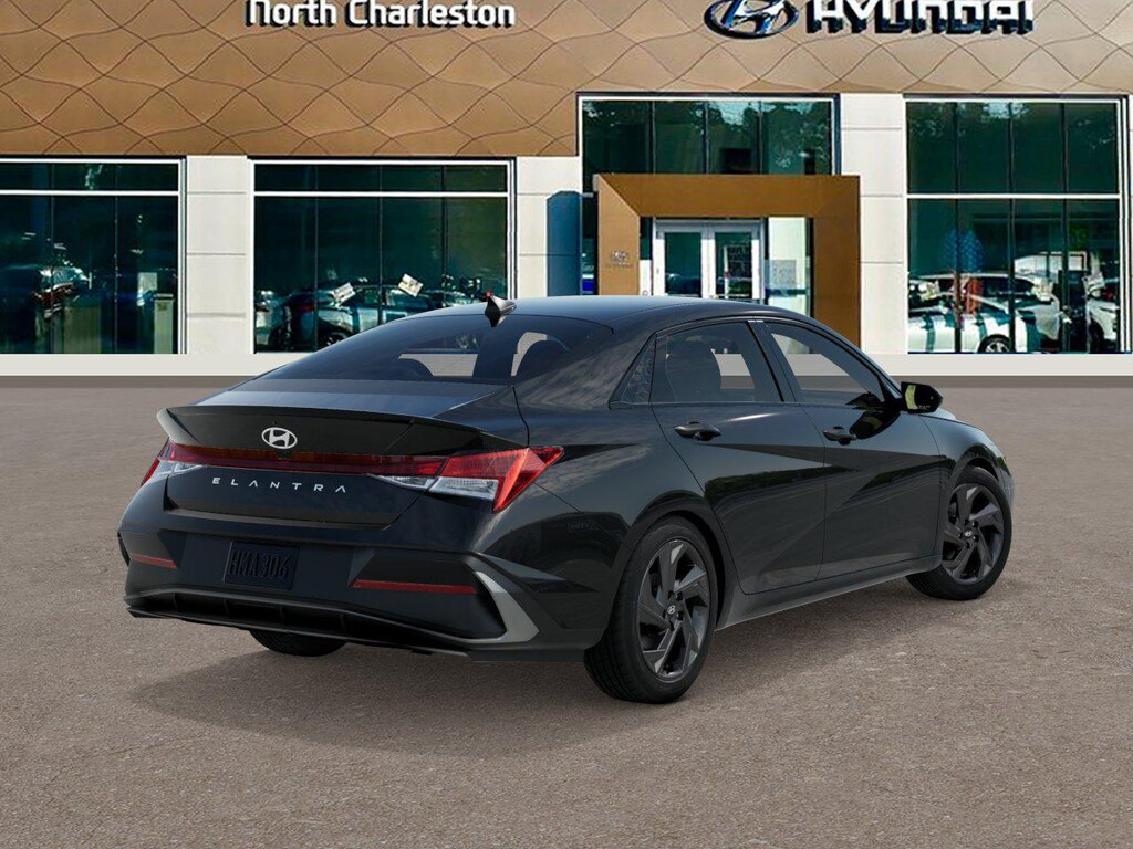 New 2026 Hyundai Elantra SEL Sport Sedan