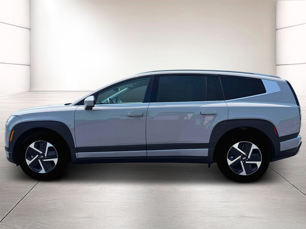 New 2026 Hyundai IONIQ 9 SE SUV