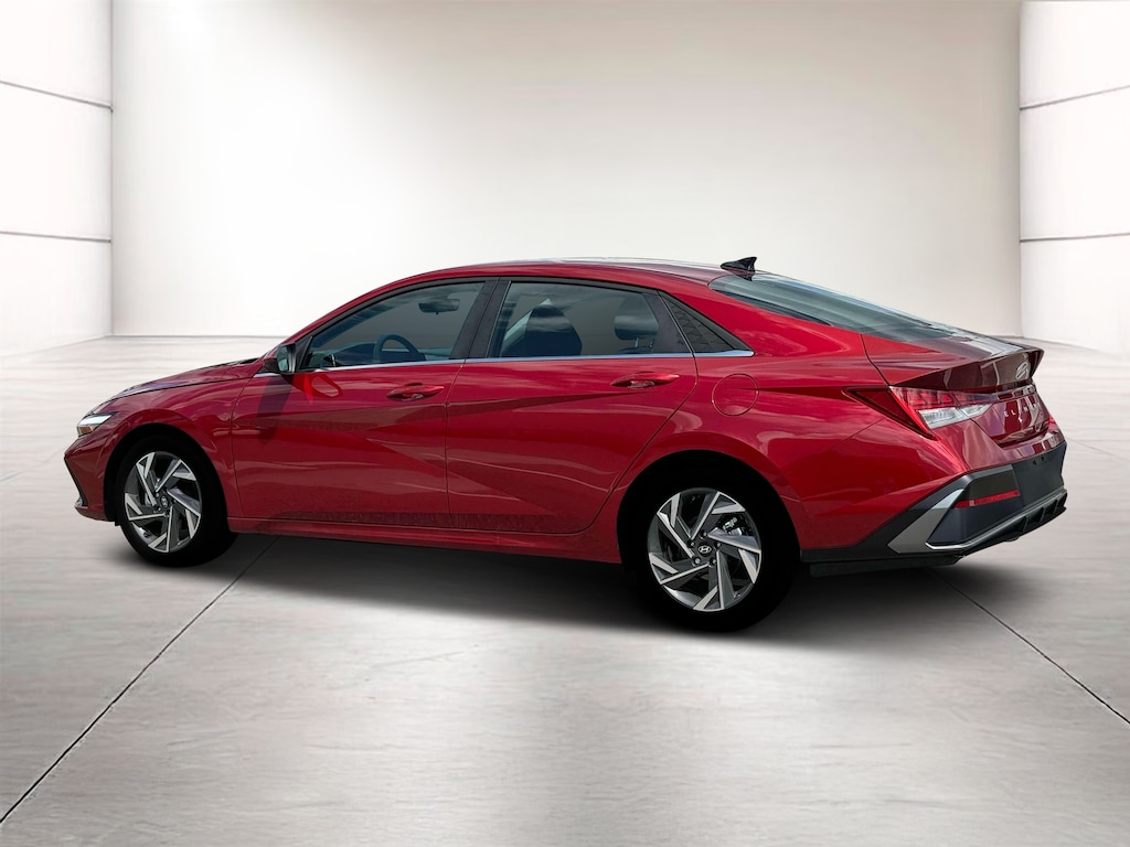 New 2025 Hyundai Elantra SEL Convenience Sedan