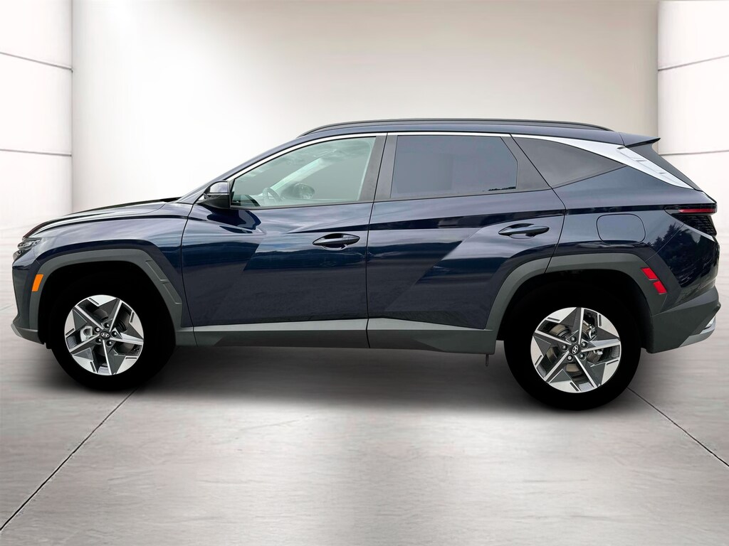 New 2025 Hyundai Tucson Hybrid SEL Convenience SUV