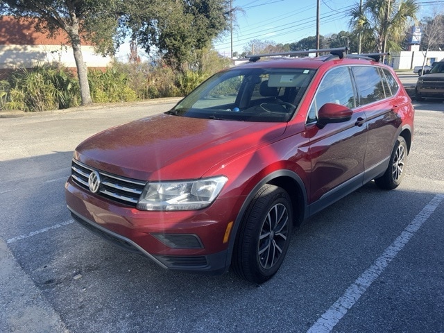2021 Volkswagen Tiguan SE's photo