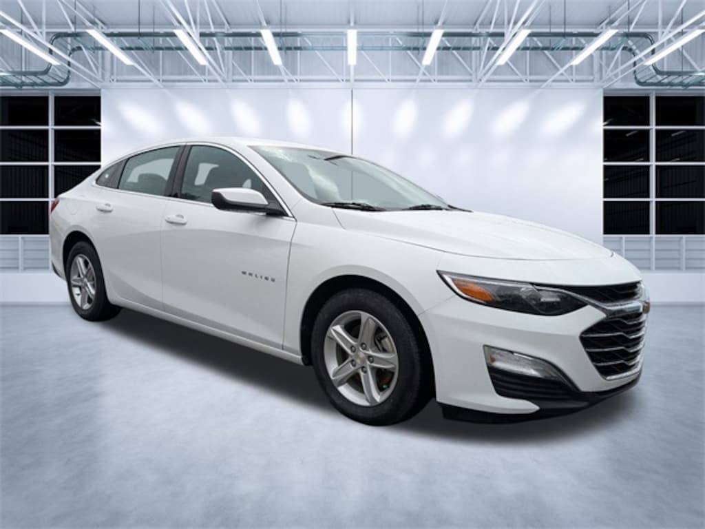 Used 2023 Chevrolet Malibu LS w/1FL Sedan