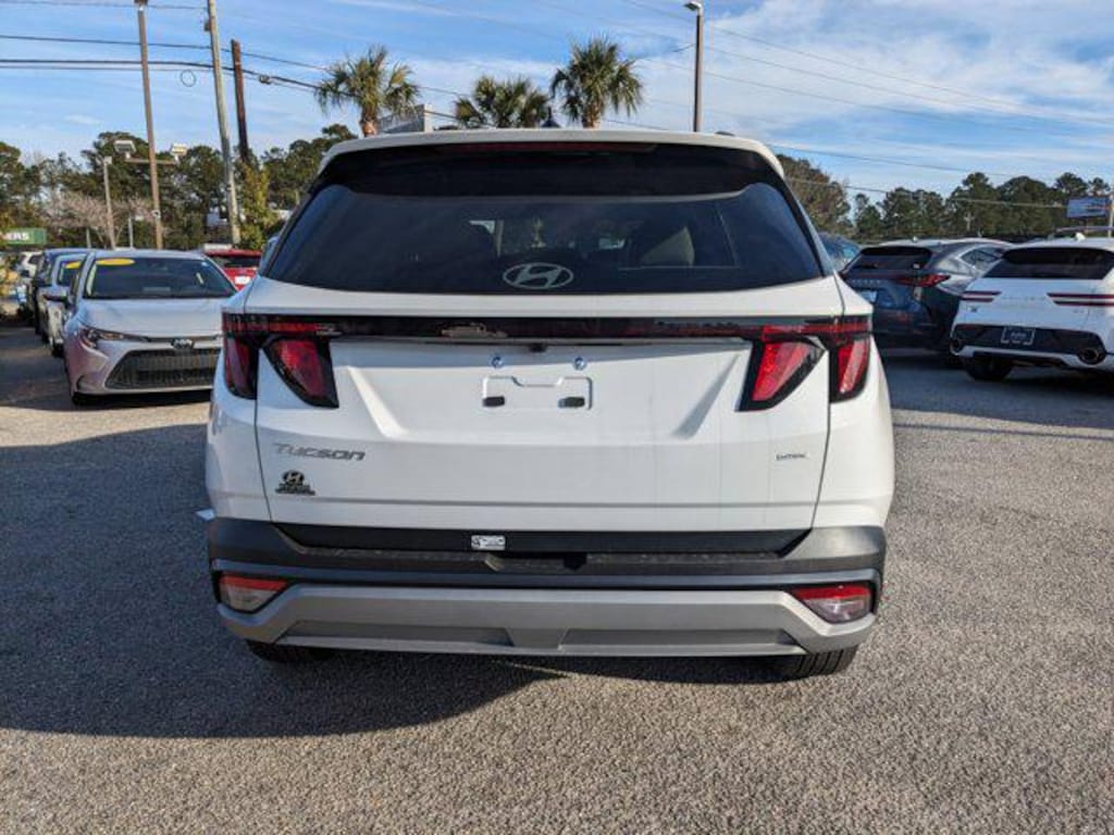 New 2025 Hyundai Tucson SEL AWD SUV