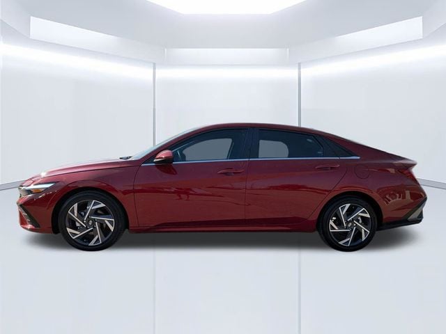 2025 Hyundai Elantra SEL - Photo 7