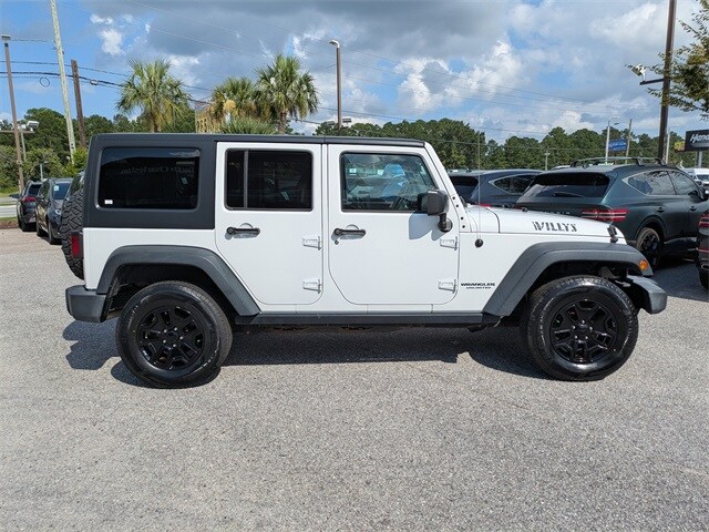 2017 Jeep Wrangler Unlimited Sport Willys photo 3