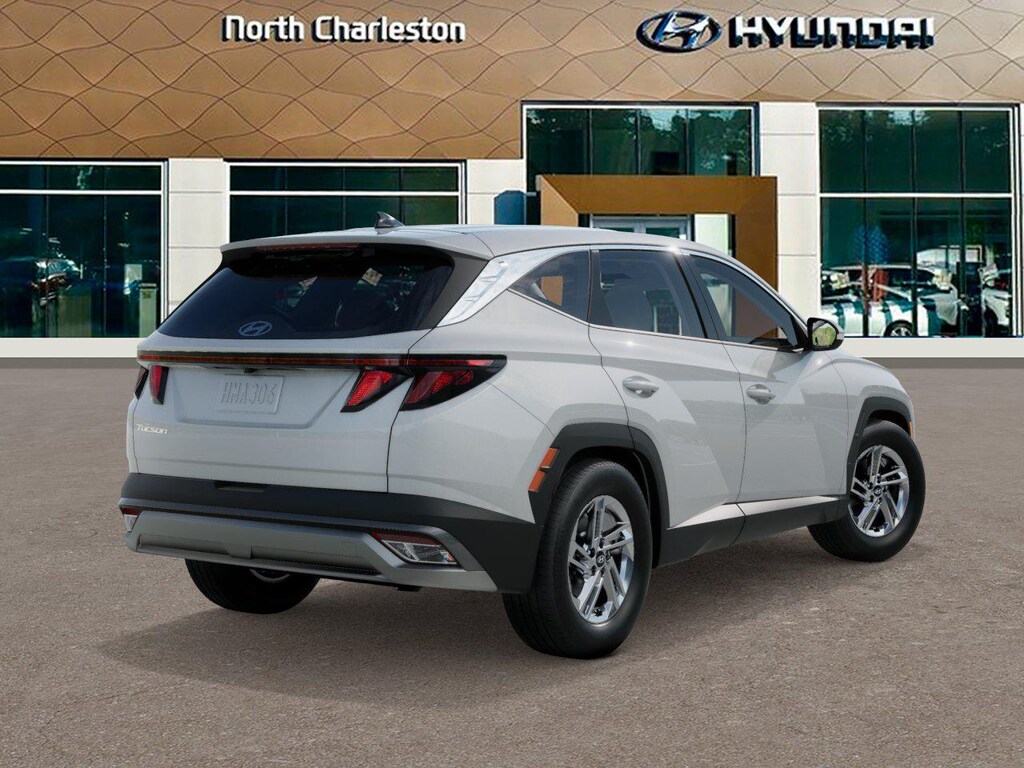 New 2026 Hyundai Tucson SE FWD SUV