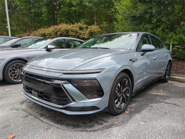 2024 Hyundai Sonata SEL photo 2