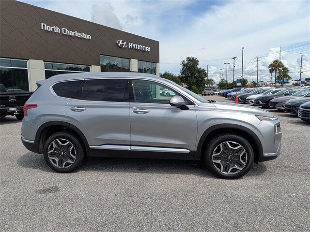 2023 Hyundai Santa Fe Limited photo 3