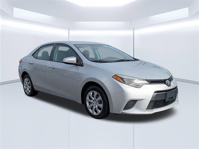 2016 Toyota Corolla LE's photo