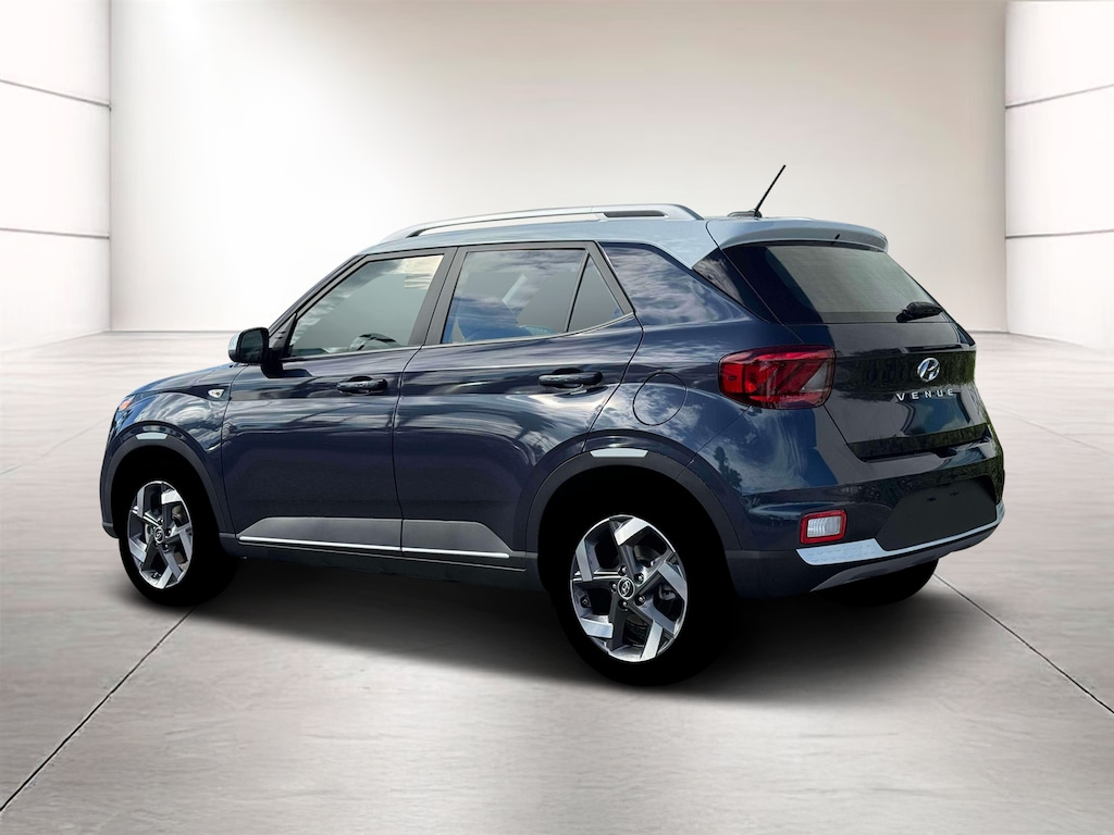 New 2026 Hyundai Venue SEL SUV