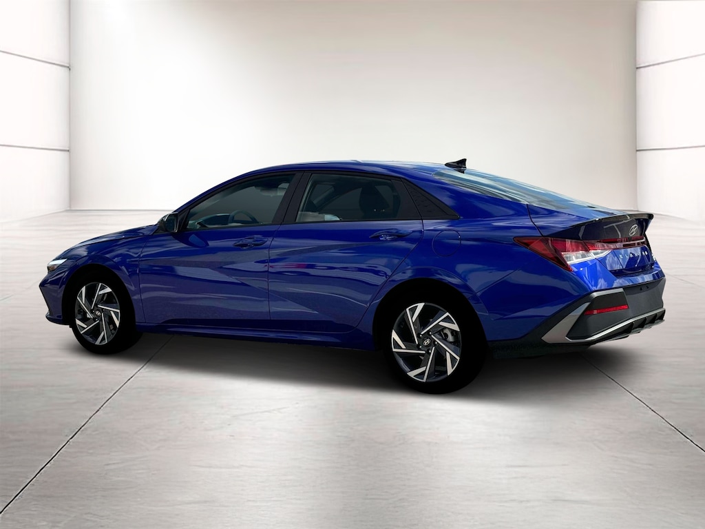 New 2025 Hyundai Elantra SEL Sport Sedan