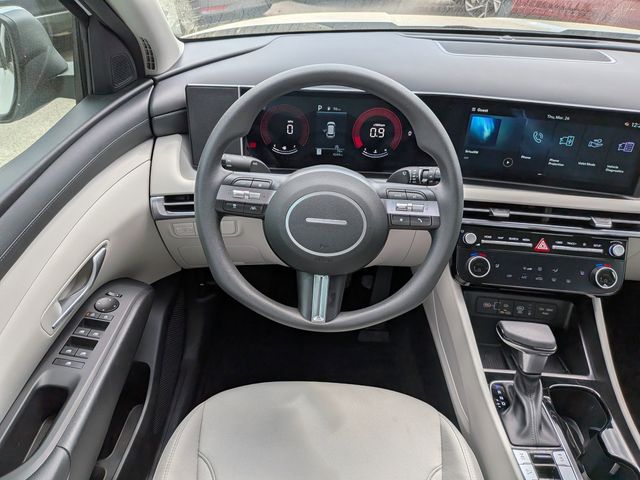 2025 Hyundai Tucson SEL - Photo 17