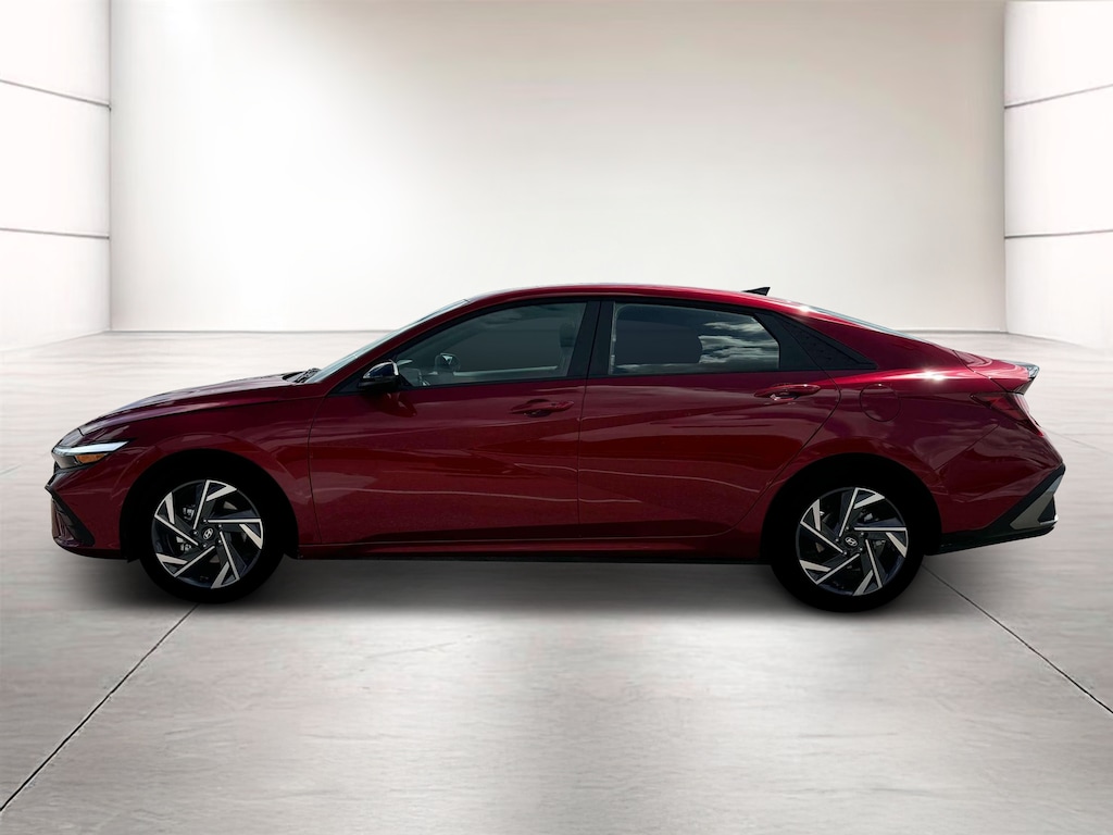 New 2025 Hyundai Elantra SEL Sport Sedan