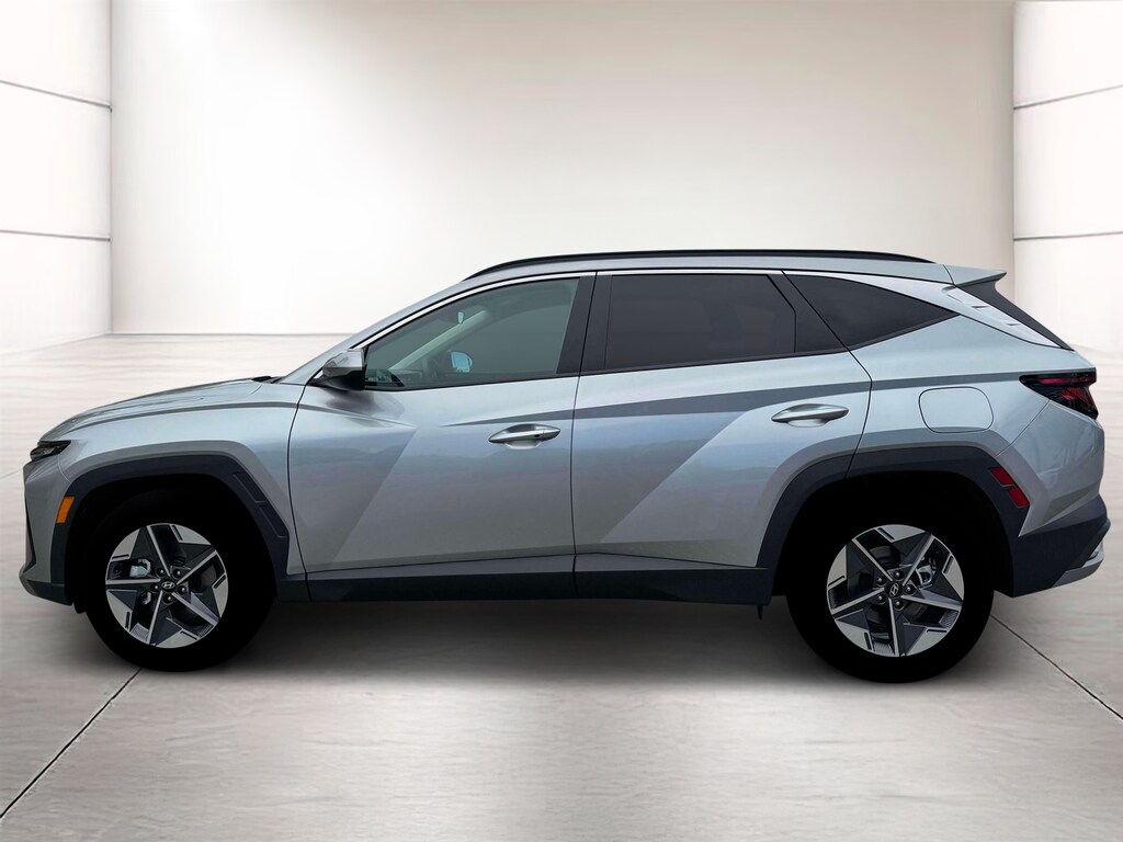New 2026 Hyundai Tucson SEL FWD SUV