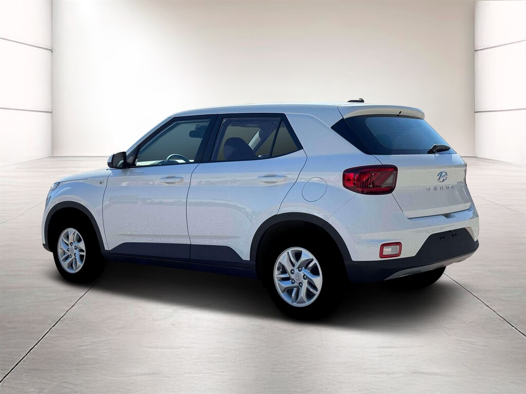 New 2026 Hyundai Venue SE SUV