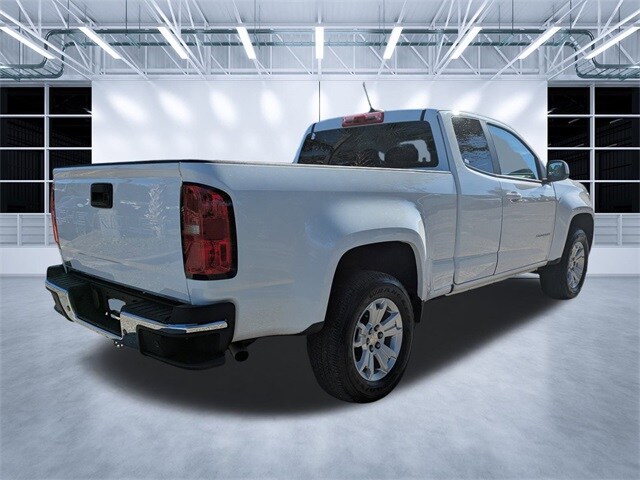2022 Chevrolet Colorado LT photo 3